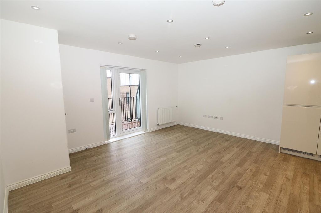 Property photo 2 of 19 Img_2298.Jpg