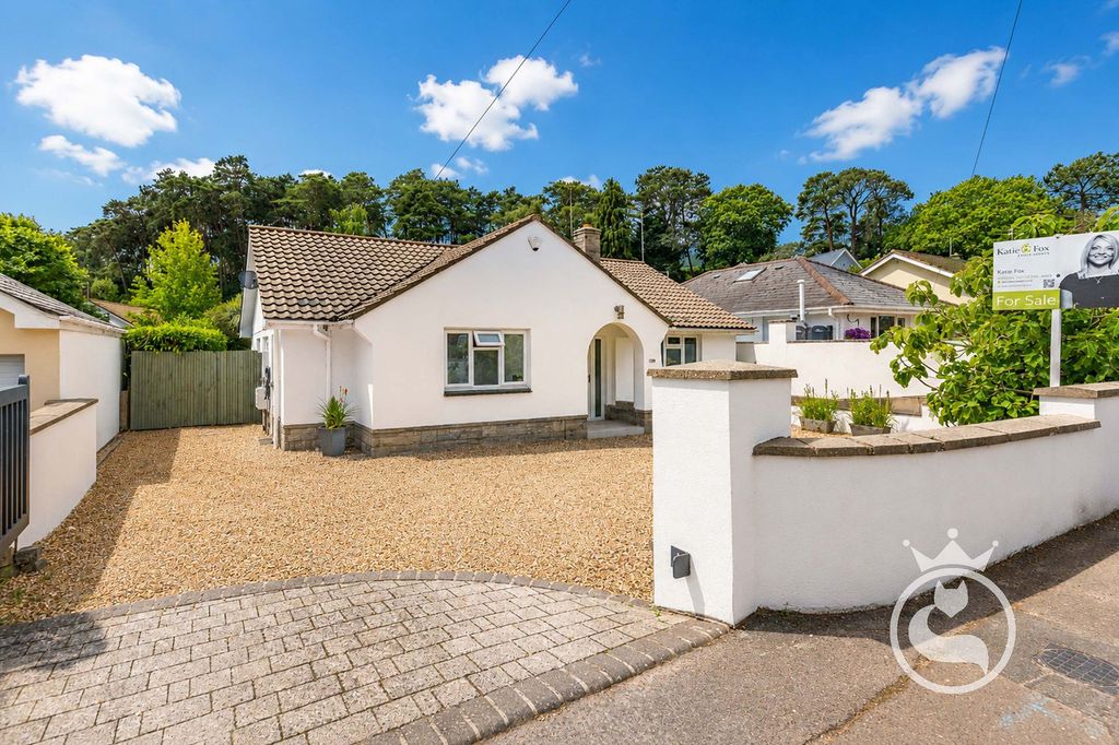 Property photo 1 of 25