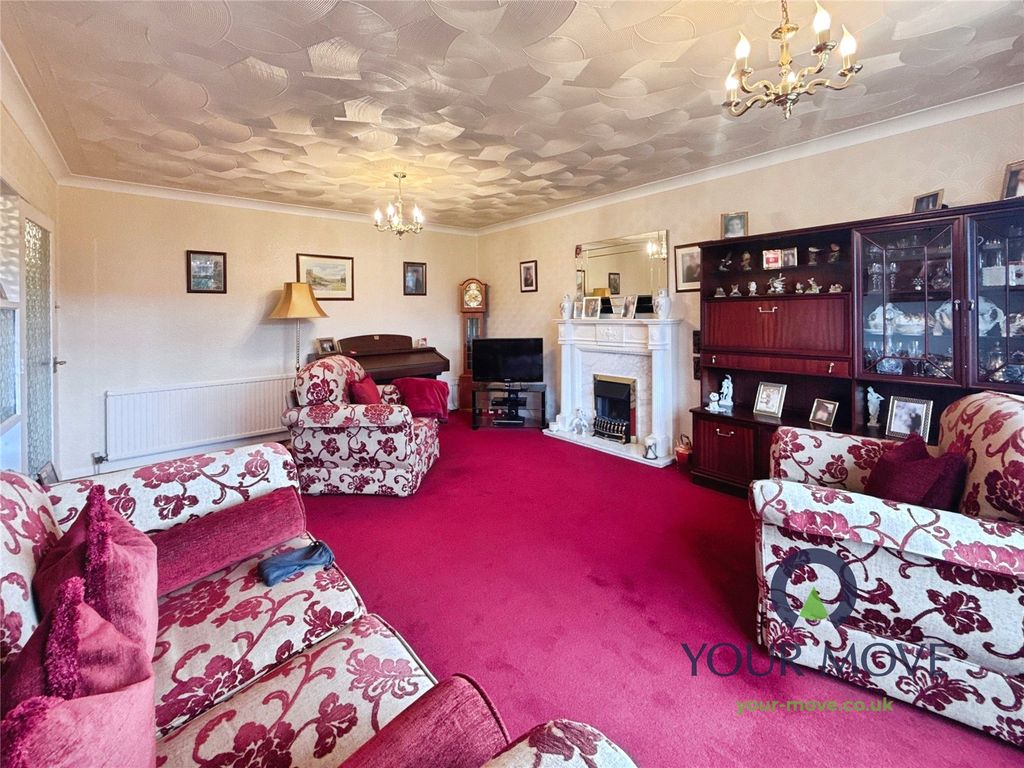 Property photo 3 of 13 Picture No. 02