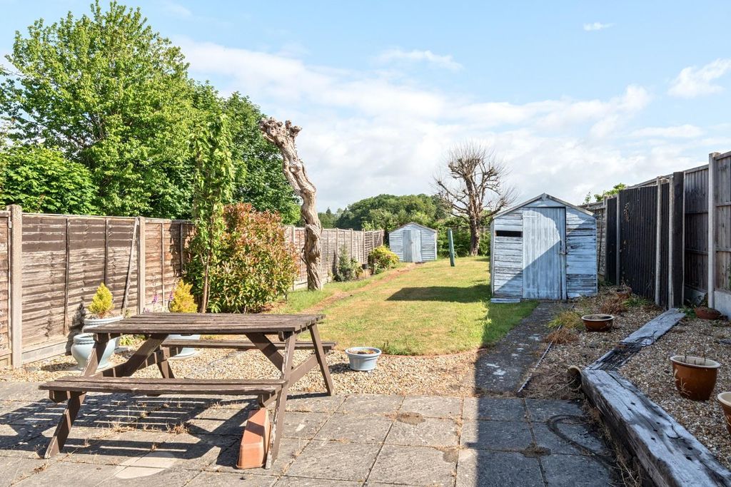 Property photo 1 of 14 8-1301392-14-6836Cee0B27A0-Arw-8.Jpg