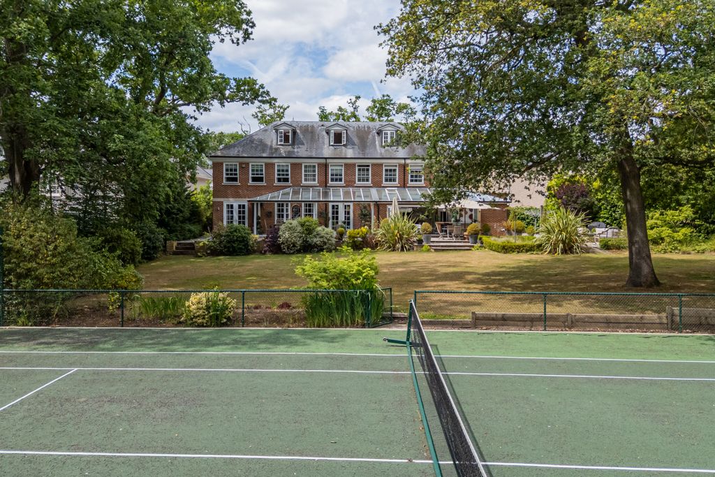 Additional image 16 of 6 bed property for saleCoombe Park, Kingston Upon Thames, South West London KT2, United Kingdom