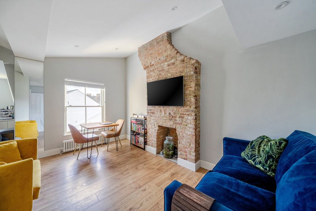 Property photo 2 of 10 Picture No. 07