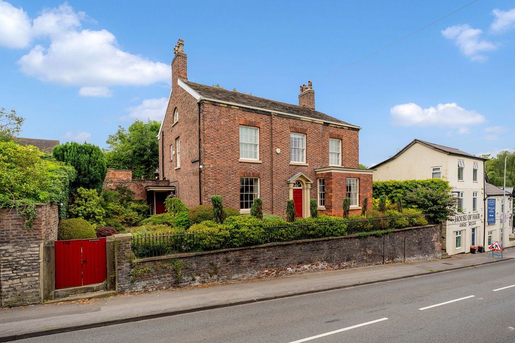 Property photo 1 of 72