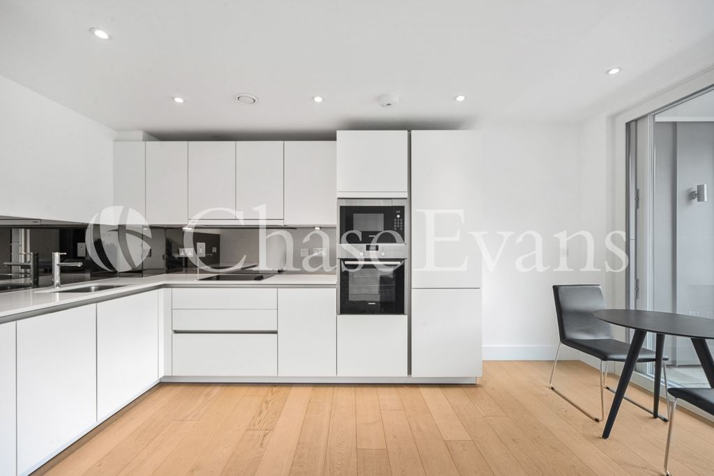 Property photo 2 of 13 Kitchen