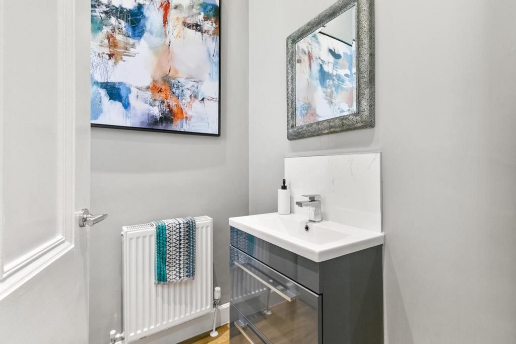 Additional image 10 of 3 bed flat for saleWellhall Road, Hamilton ML3