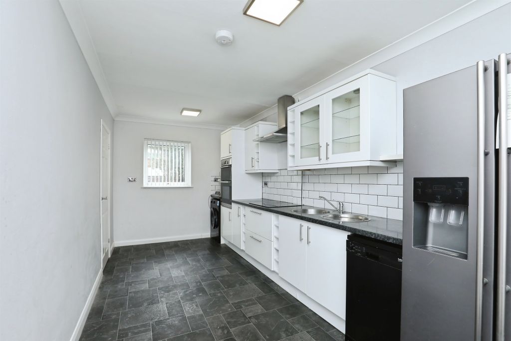 Property photo 3 of 16 Image