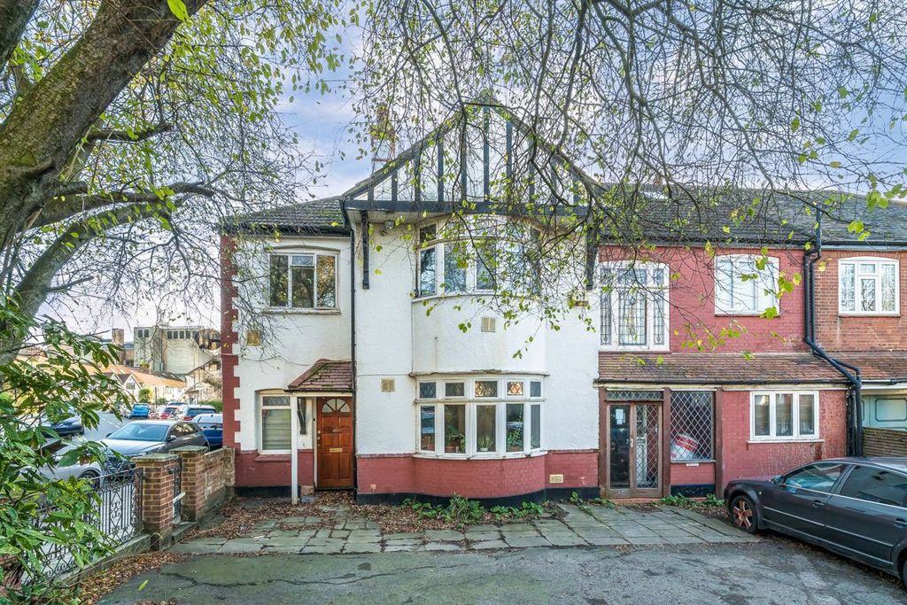 Property photo 1 of 5