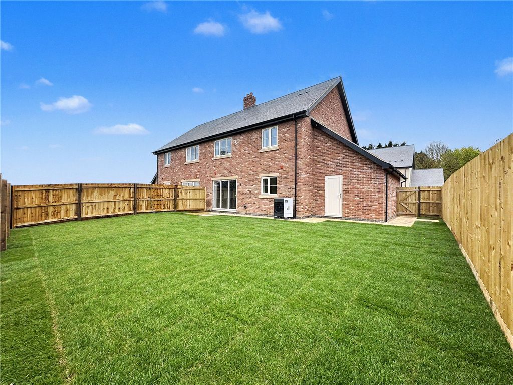 Property photo 2 of 13 Picture No. 39