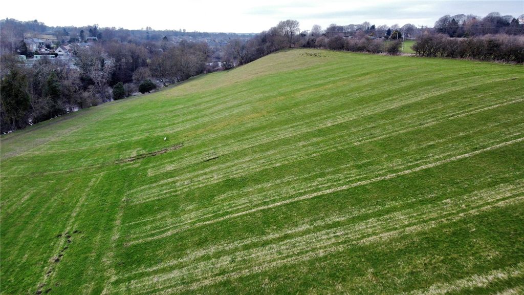 Property photo 3 of 6 Picture No. 05