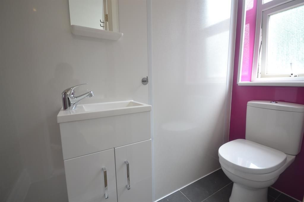 Property photo 3 of 4