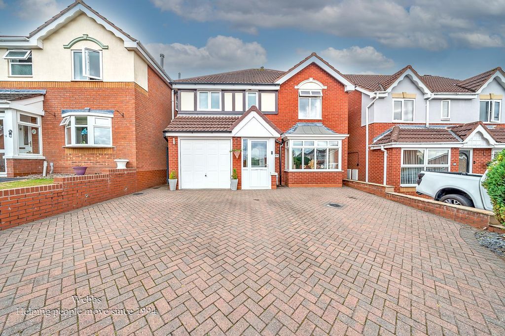 Property photo 1 of 39