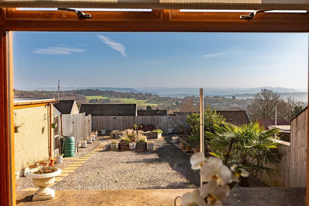 Property photo 2 of 25 Cz0A5910.Jpg