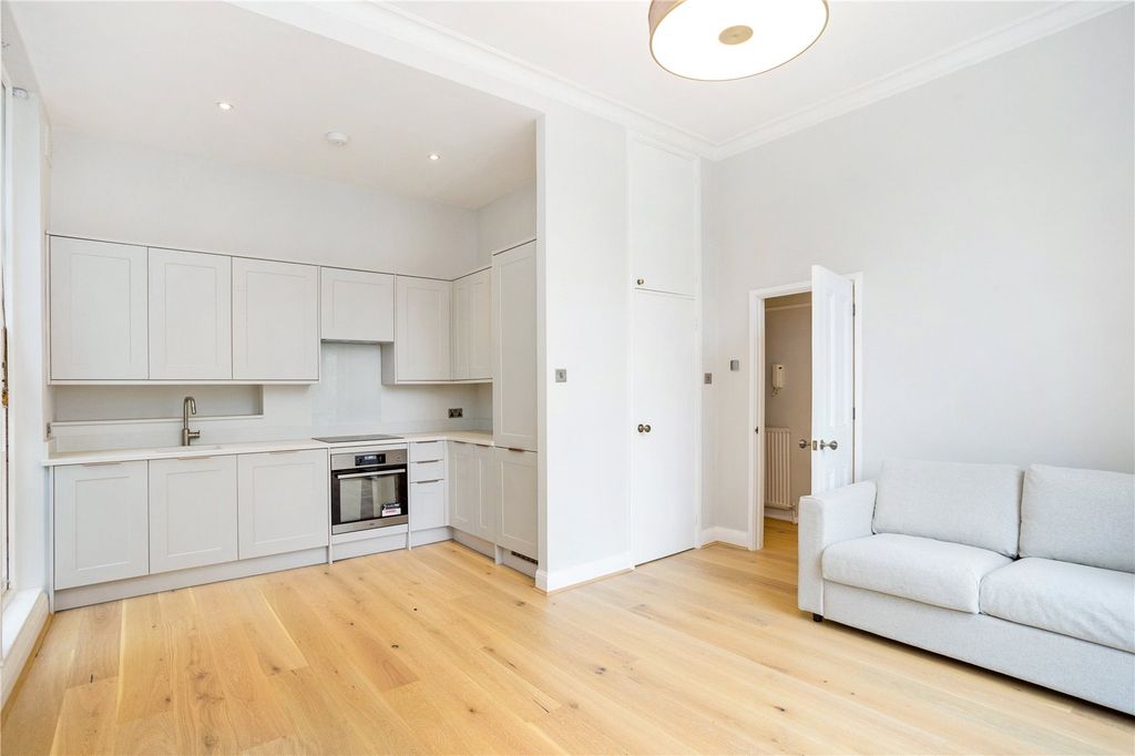 Property photo 1 of 13 Reception Room