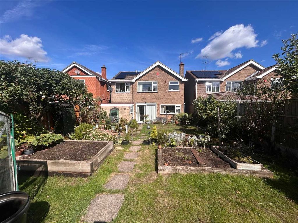 Property photo 2 of 22