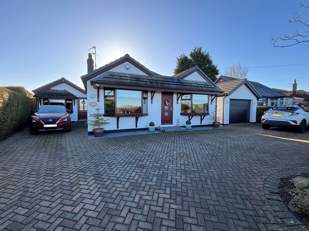 Property photo 1 of 32