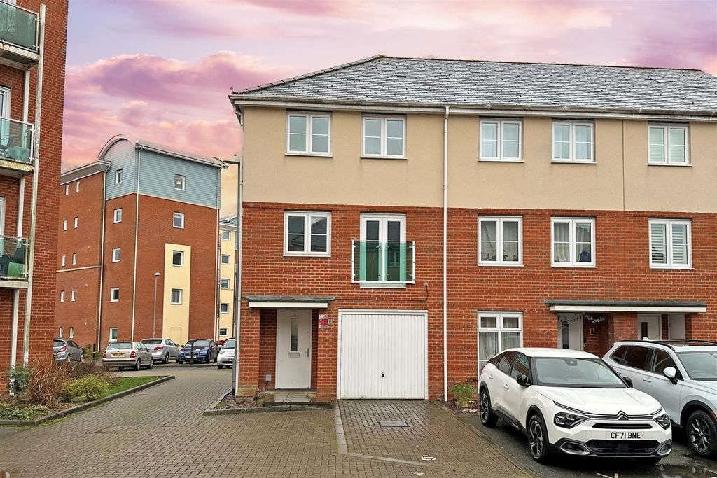 Property photo 1 of 17 1