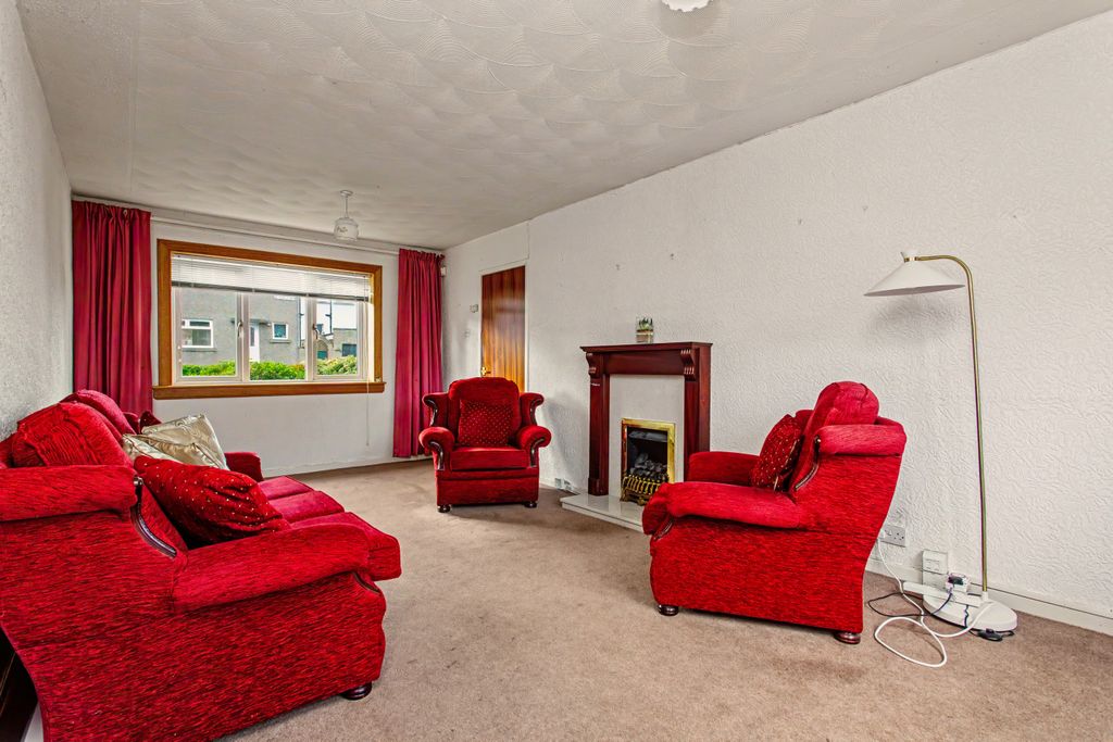 Property photo 2 of 12 Property Image 3