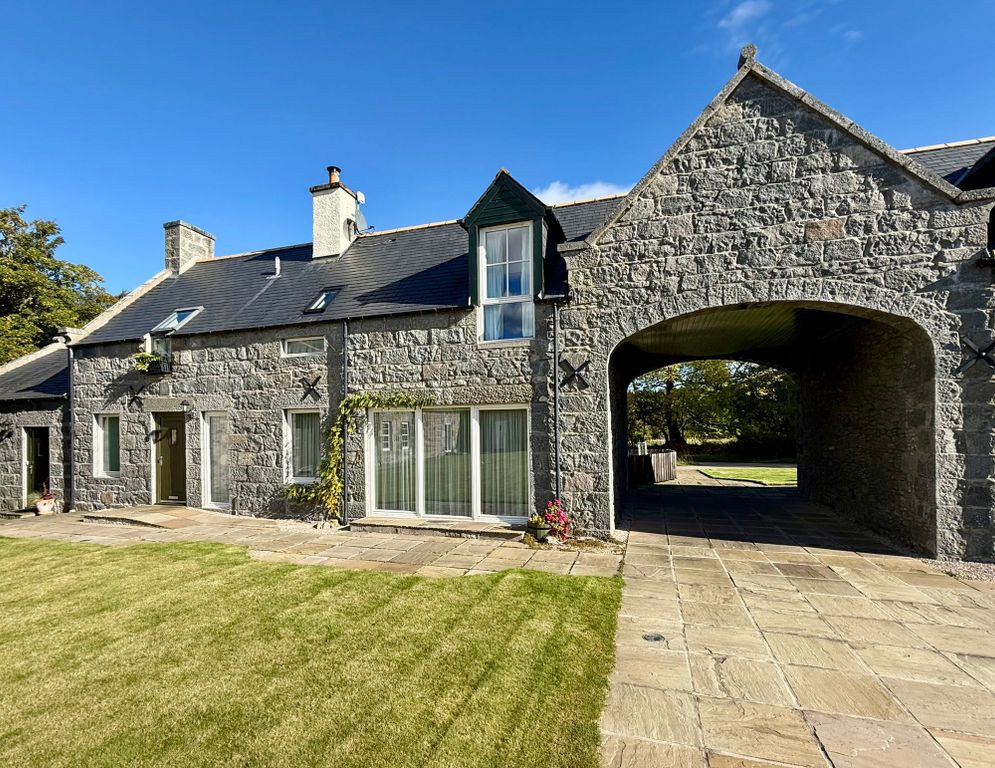 Property photo 1 of 35