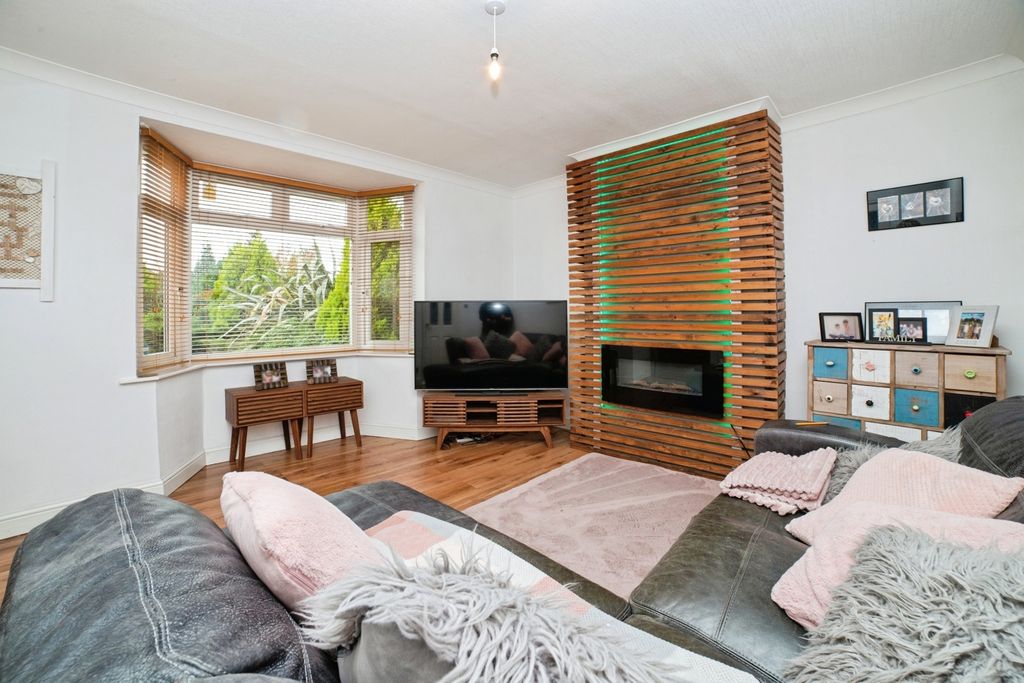 Property photo 2 of 26 Photo