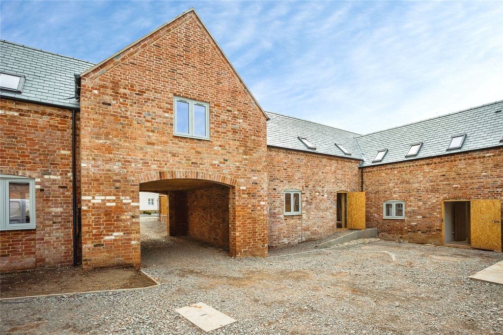 Property photo 2 of 9 Picture No. 03
