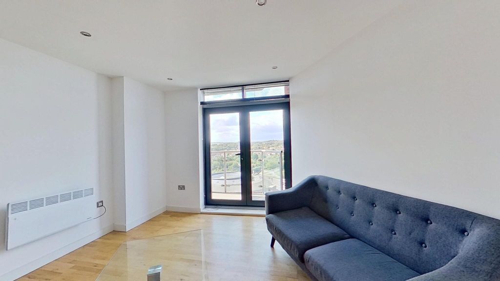 Property photo 1 of 24 Living Room