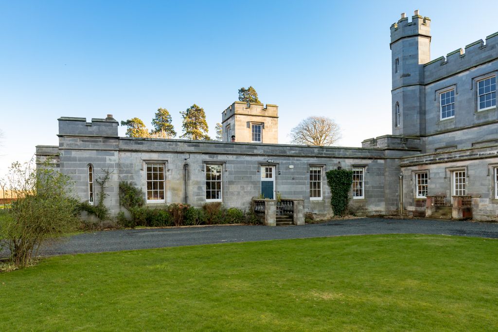 Property photo 2 of 29 Property Image 2