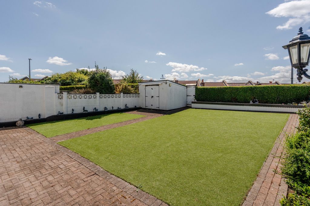 Property photo 2 of 23 2
