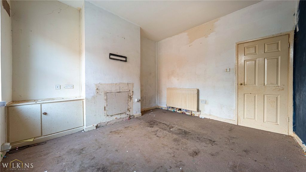 Property photo 2 of 16 Picture No. 08