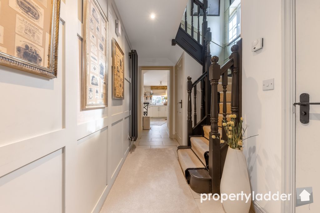 Property photo 3 of 35 Pl-31