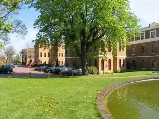 Property photo 1 of 9 Picture No. 08