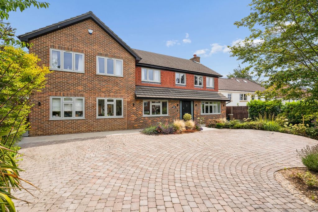 Property photo 1 of 22 Picture No. 25