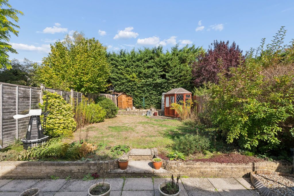 Property photo 2 of 16 Photo 4