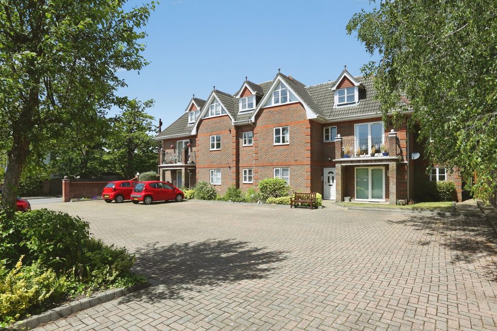 Property photo 1 of 11 Pbox-Img.Jpg