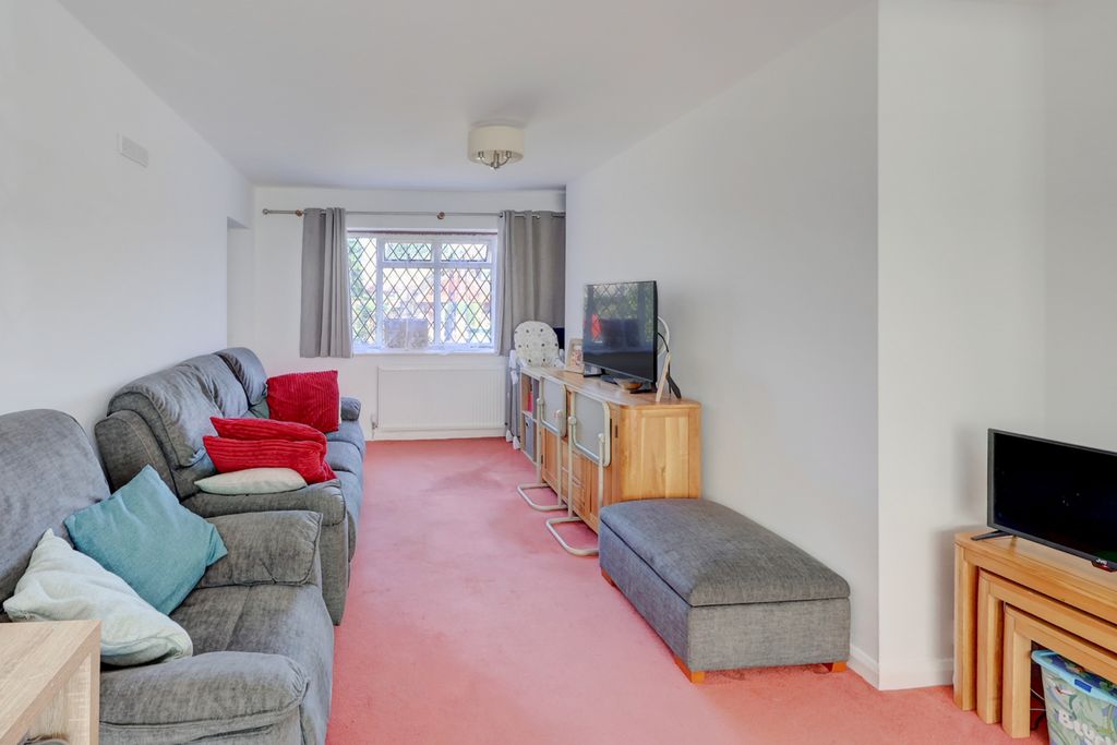 Property photo 2 of 18 Picture No. 05