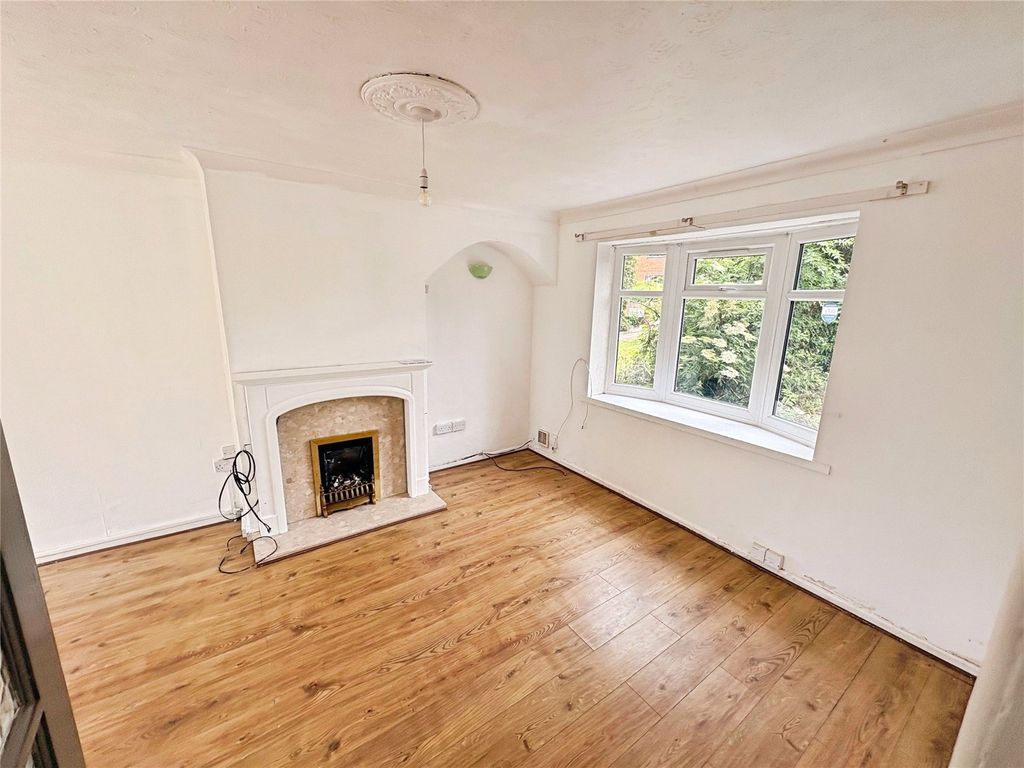 Property photo 2 of 8 Living/Dining Room