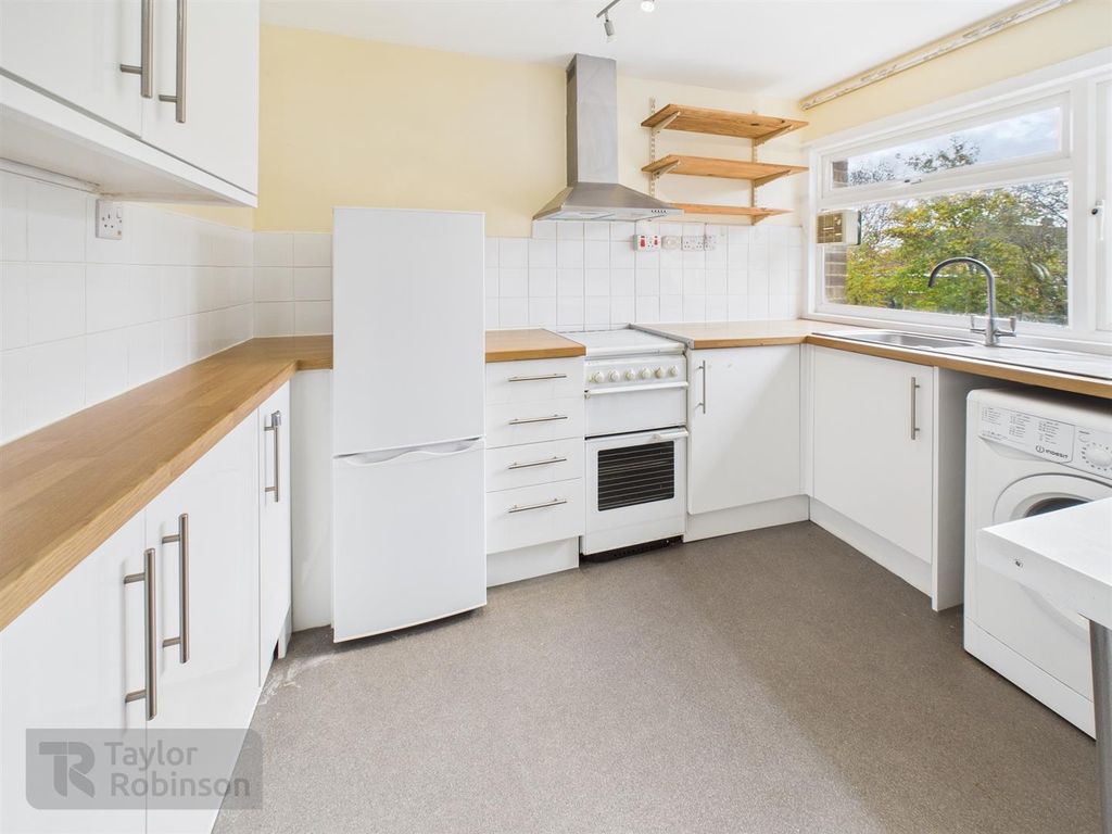 Property photo 2 of 9 Cam02600G0-Pr0590-Still005.Jpg