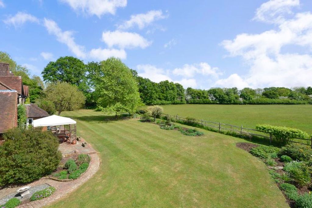 Property photo 3 of 18 Photo 32