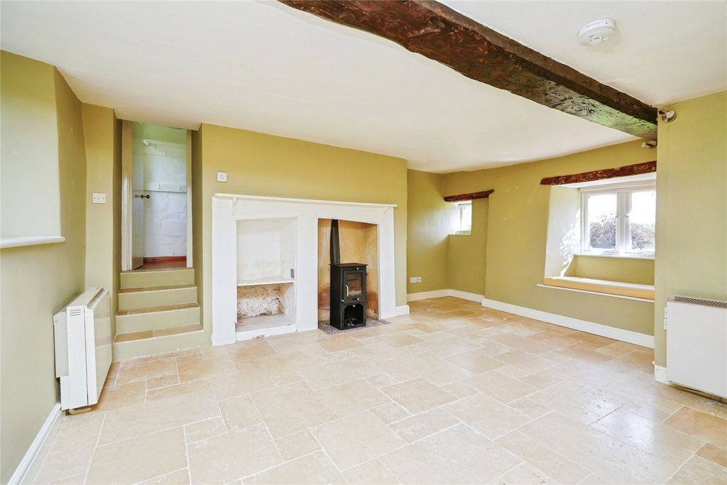 Property photo 2 of 10 Picture No. 05