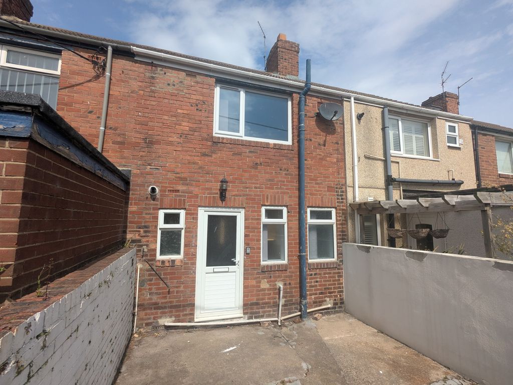 Property photo 2 of 14