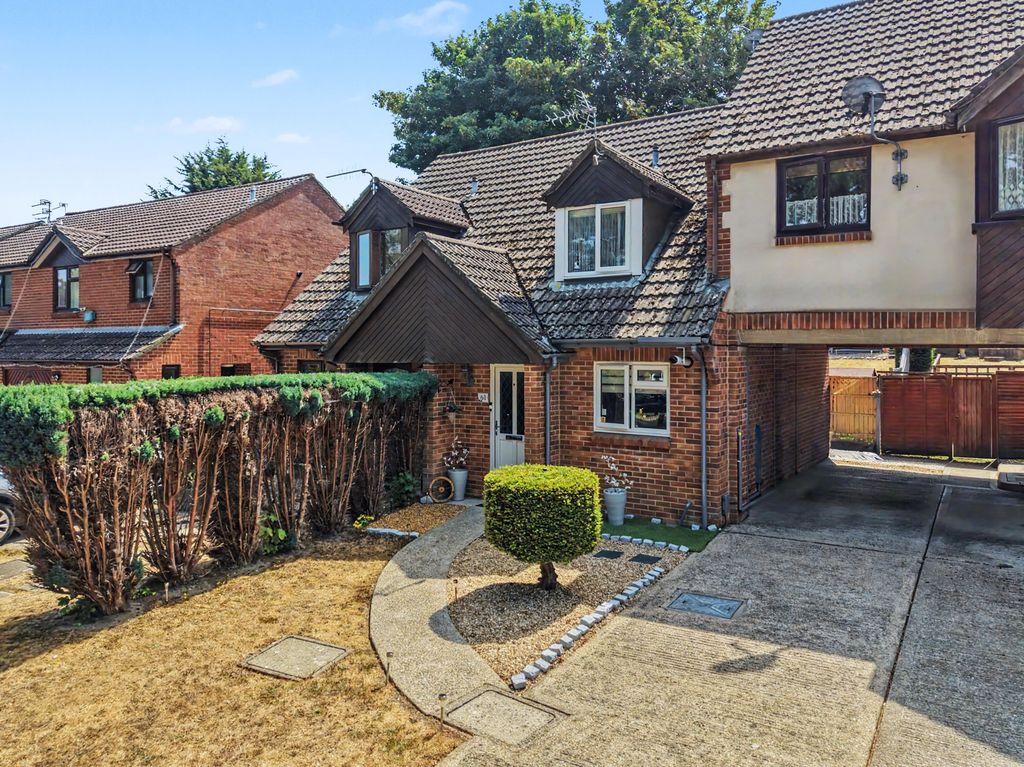 Property photo 1 of 21