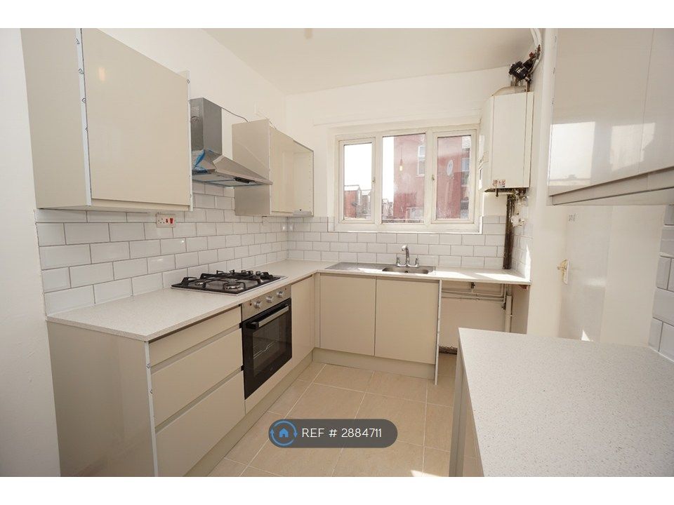 Property photo 1 of 3