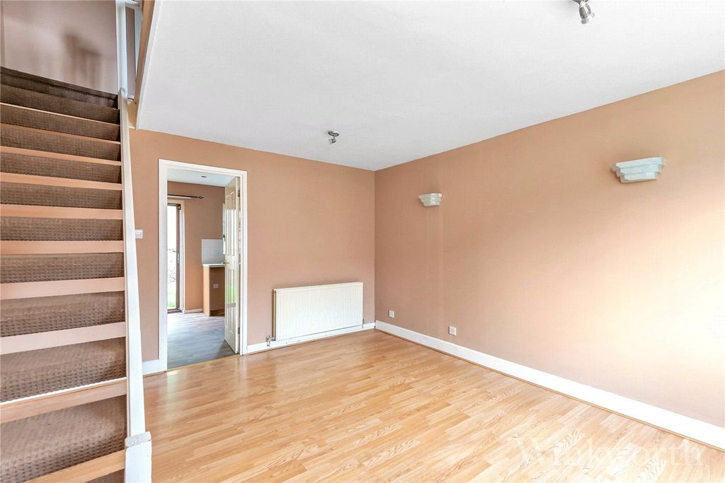 Property photo 1 of 5 Picture No. 04