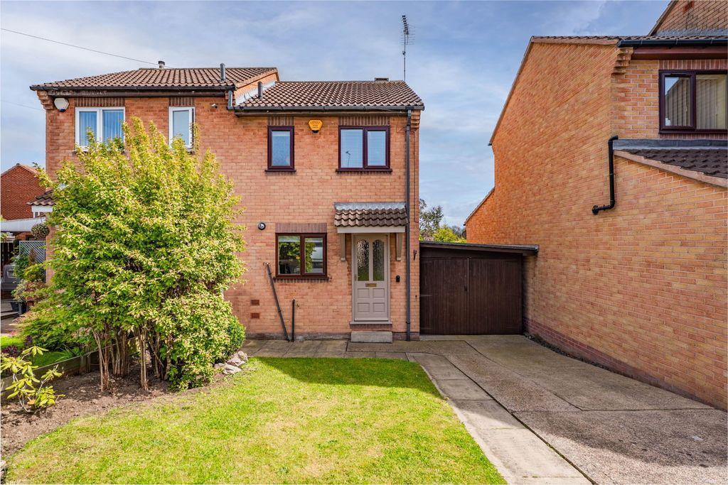 Property photo 1 of 26