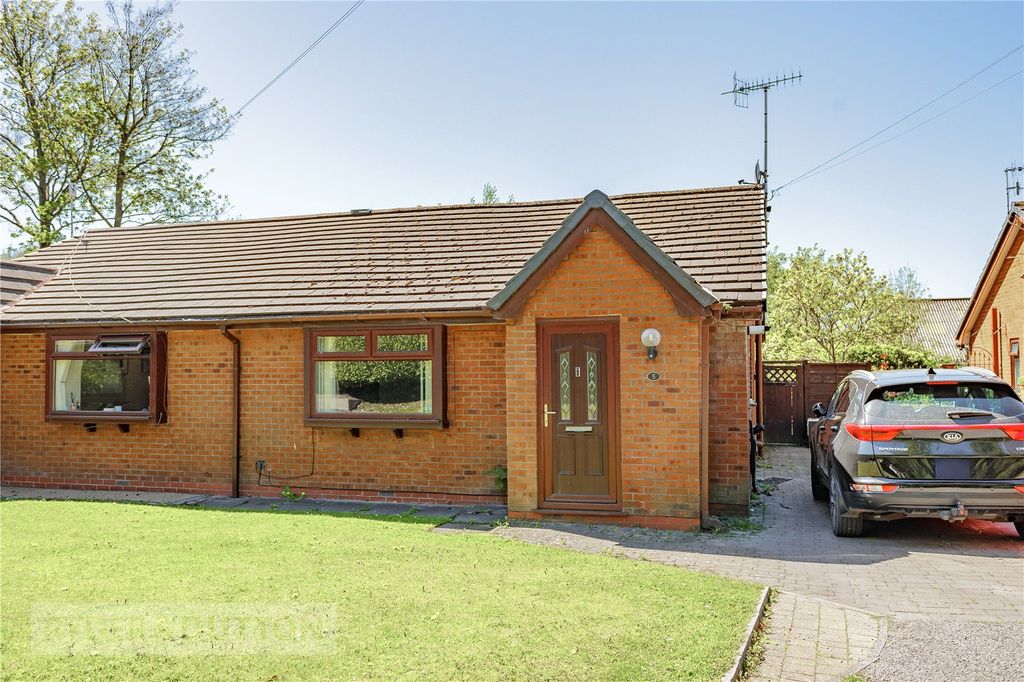 Property photo 1 of 19 Front