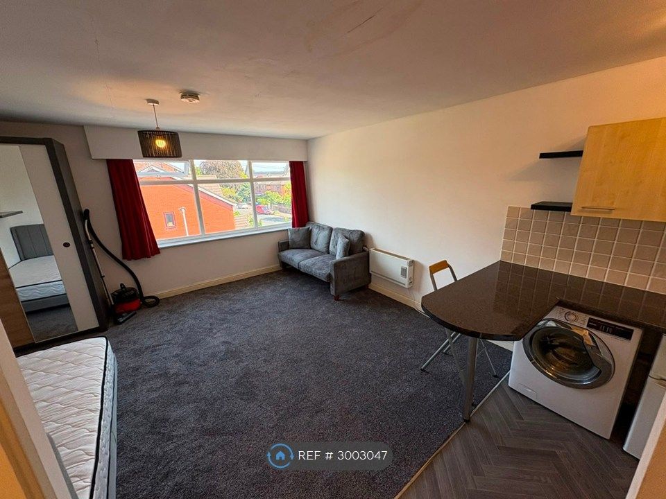 Property photo 3 of 9