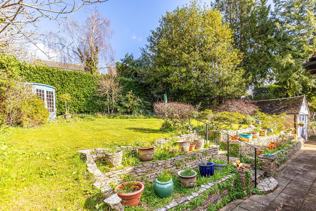 Property photo 2 of 29 346A1635