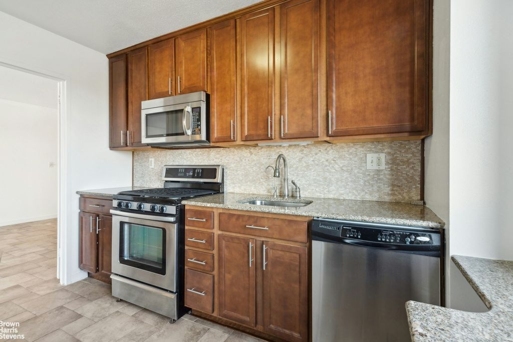 Property photo 3 of 19 <Alttext/>