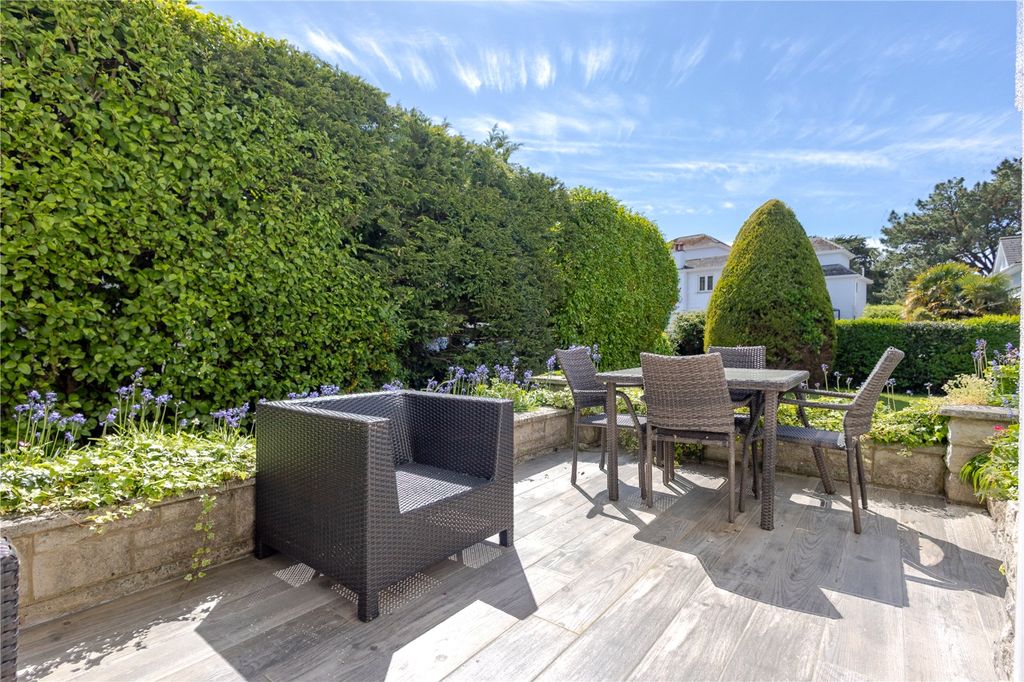 Property photo 2 of 26 Picture No. 34