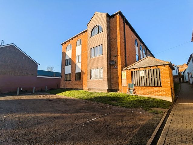 Property photo 1 of 6