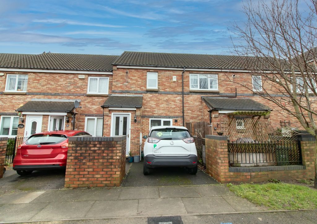 Property photo 1 of 13 Front View